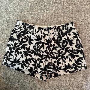 Black and White Floral Women's Shorts